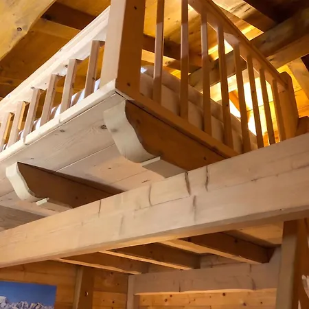 Convivial A 64 M² Avec Vue Sur La Montagne *
