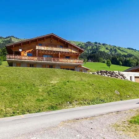 Convivial A 64 M² Avec Vue Sur La Montagne Daire