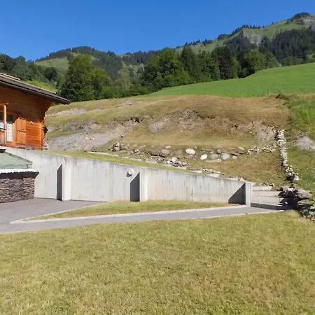 Convivial A 64 M² Avec Vue Sur La Montagne